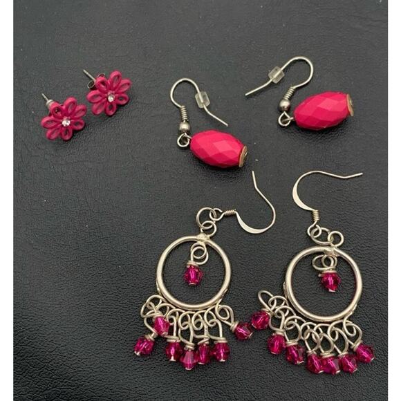 Lot Of 3 Pairs Of Bright Pink Earrings Stud And Dangles - Picture 1 of 3
